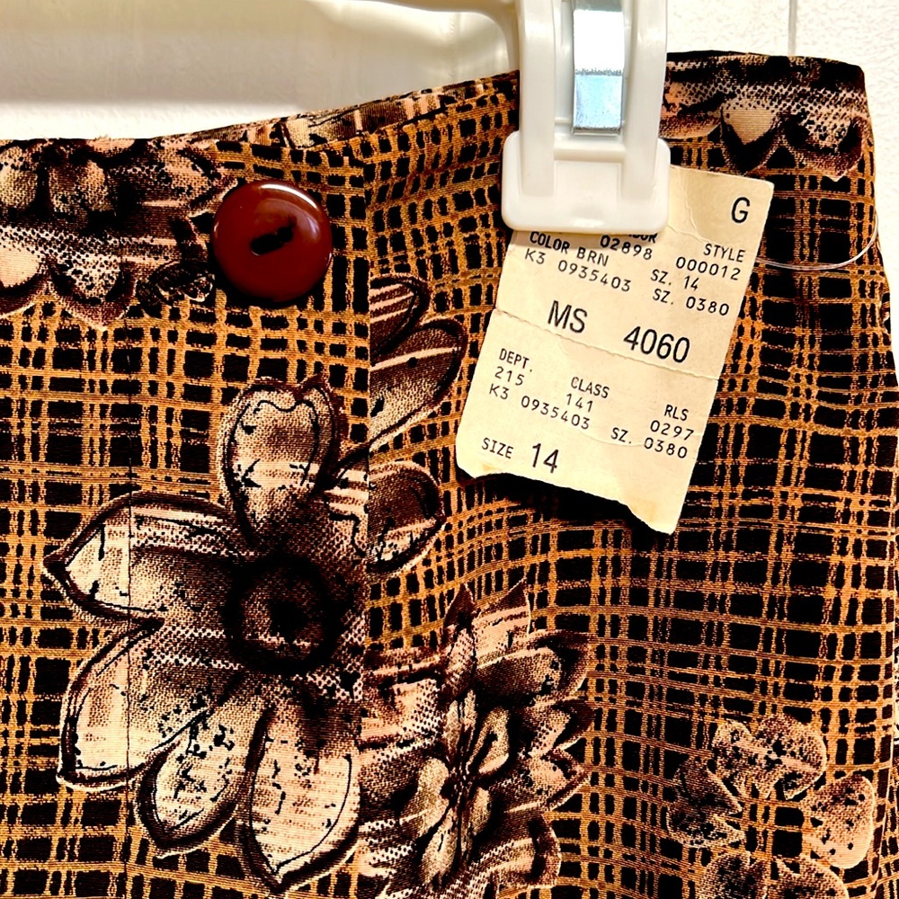 Vintage Maggie Lawrence Brown Floral Print Wrap Maxi Skirt Size 14 with Tags - Picture 3 of 9